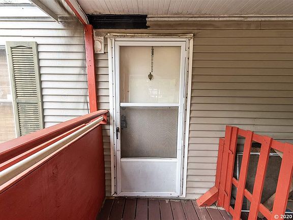 4th image of 167 SE Brandon Dr