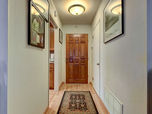 4th image of 5925 Ellerslee Dr
