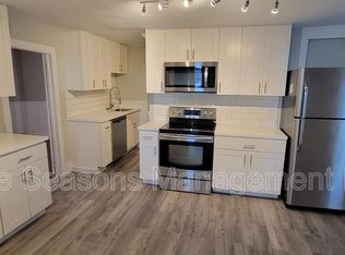 9 Chase St #2, Burlington, VT 05401