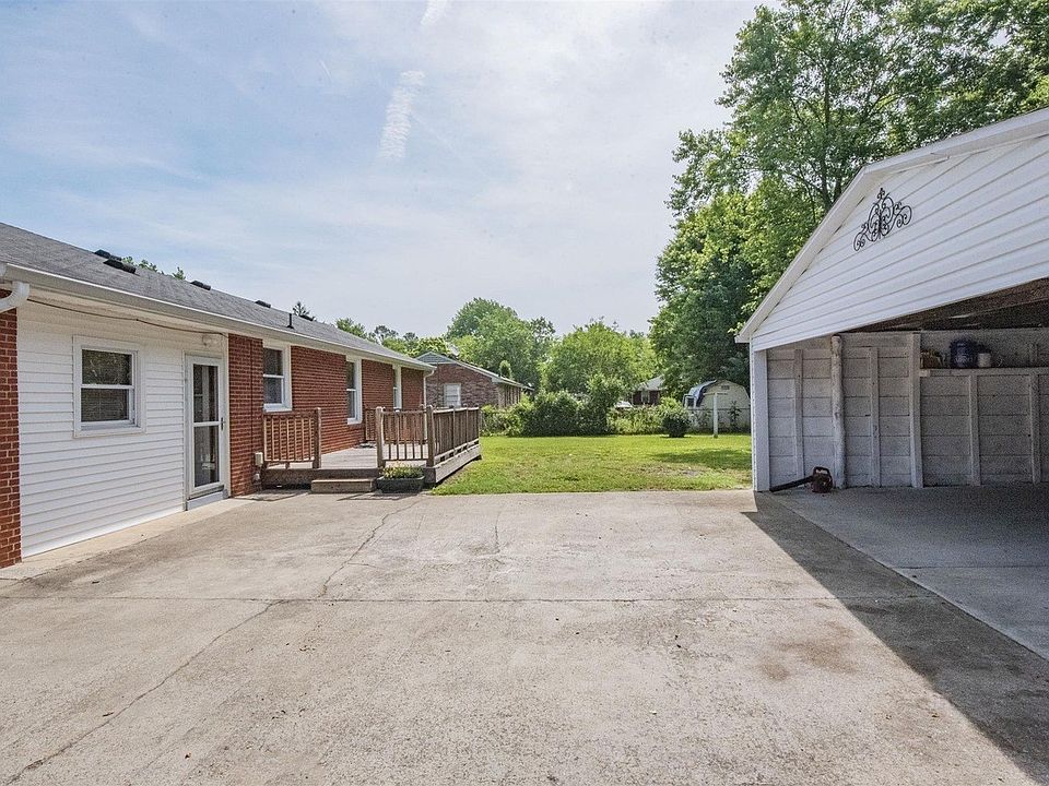 1st image of 1606 Bartway Dr