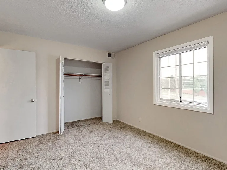 Westwood Apartments — Photo 20