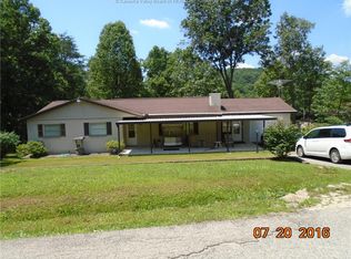 325 Simms St, Saint Albans, WV 25177
