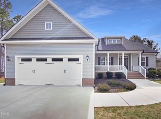 182 Inverness St, Zebulon, NC 27597