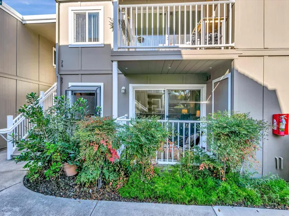1572 Sunnyvale Ave APT 27, Walnut Creek, CA 94597