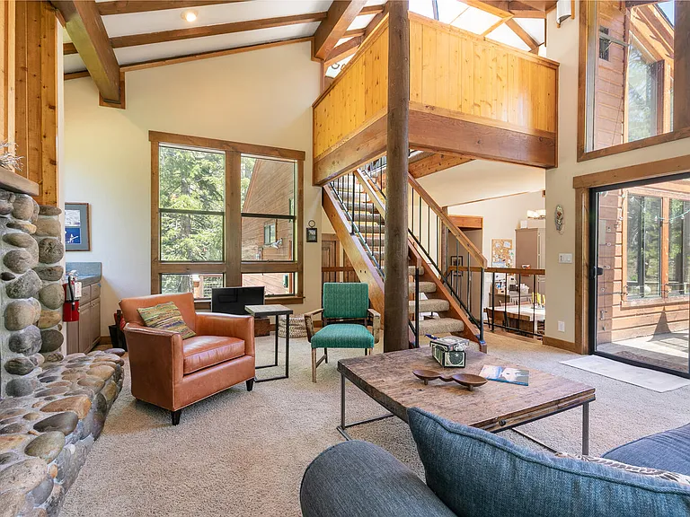 1497 Mineral Springs Trl — Photo 4