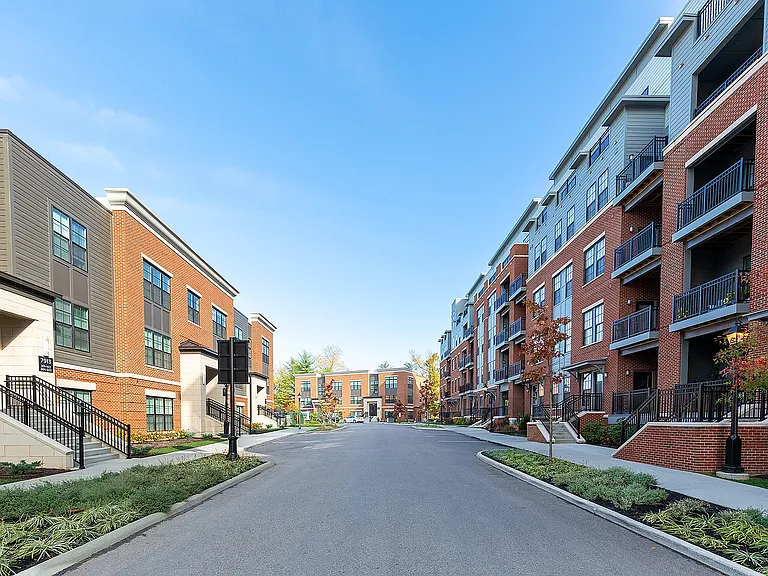 MQ Exterior