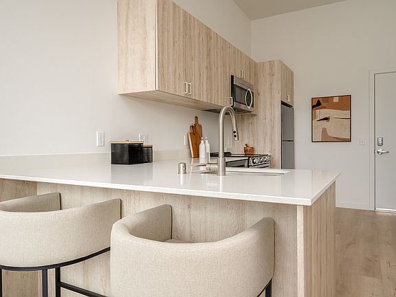 One Twenty Up | One Bedroom Kitchen