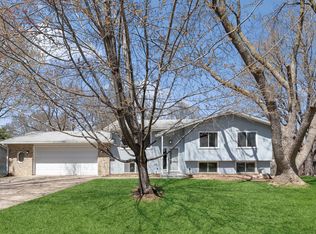 4100 W 100th St, Bloomington, MN 55437