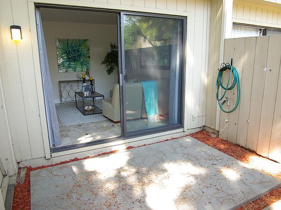 4th image of 3003 Kaiser Dr Unit B