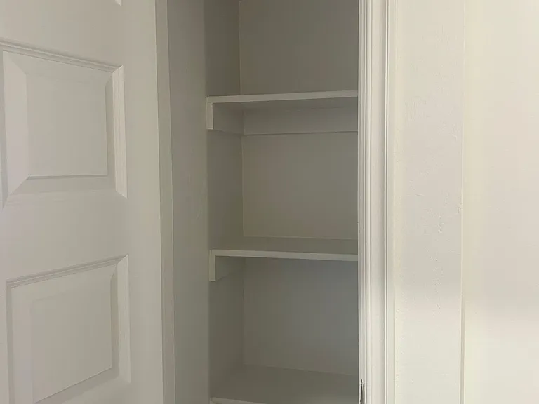 1211 SW Oklahoma Ave — Photo 8