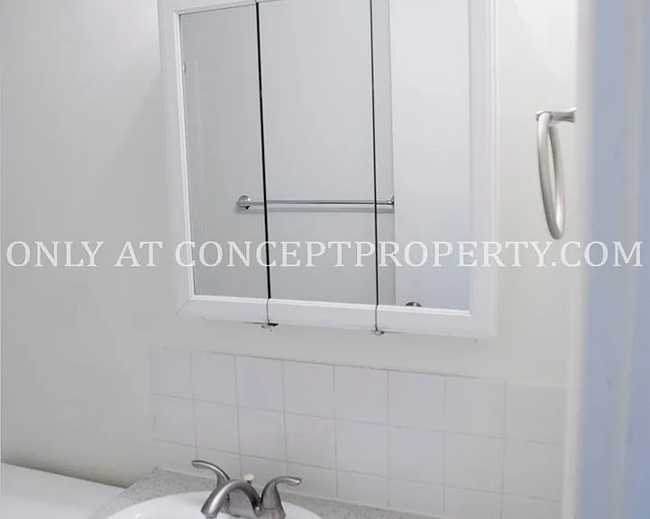 Murray Place — Photo 116
