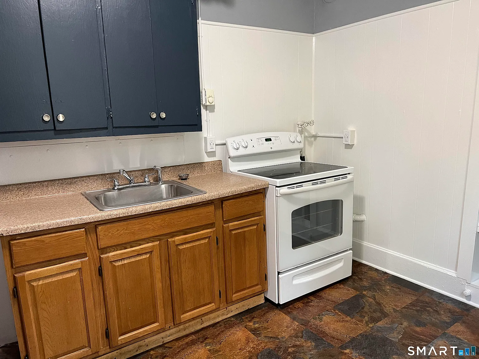 2 bed, 1.0 bath, 800 sqft, $1,495 — Photo 3