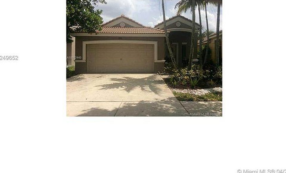 1st image of 895 Golden Cane Dr