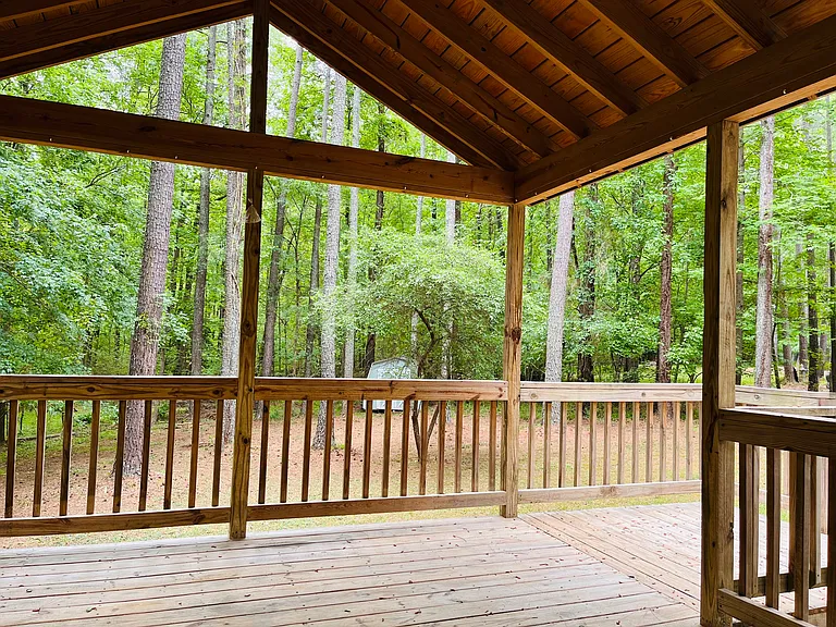 5409 Rockholly Ct — Photo 33