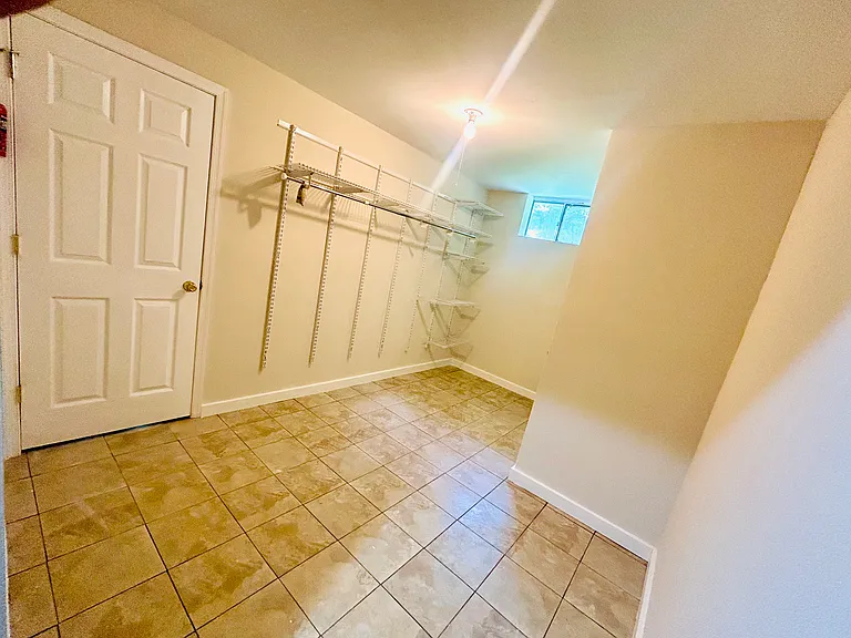9549 Fingerboard Rd — Photo 16