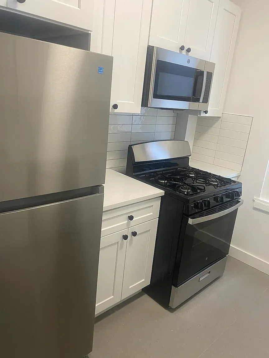374 Wadsworth Avenue — Photo 1