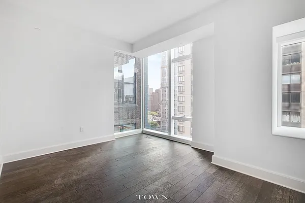 Rented by Town Residential | media 23