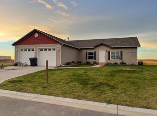 12368 E Fork St, Epping, ND 58843