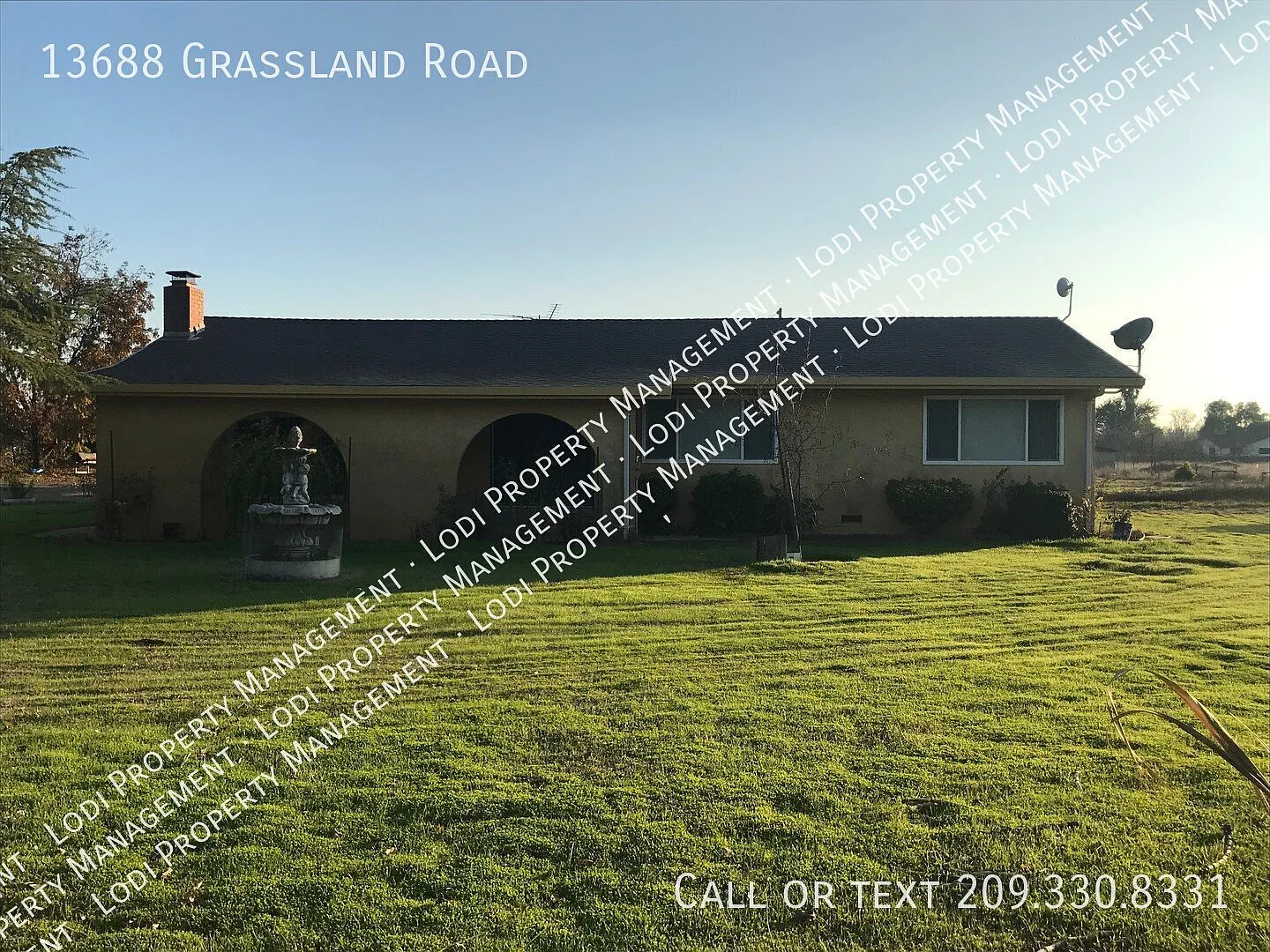 Spacious 3-Bedroom Country Home with Remodeled Kitchen & Large Yard — Photo 1
