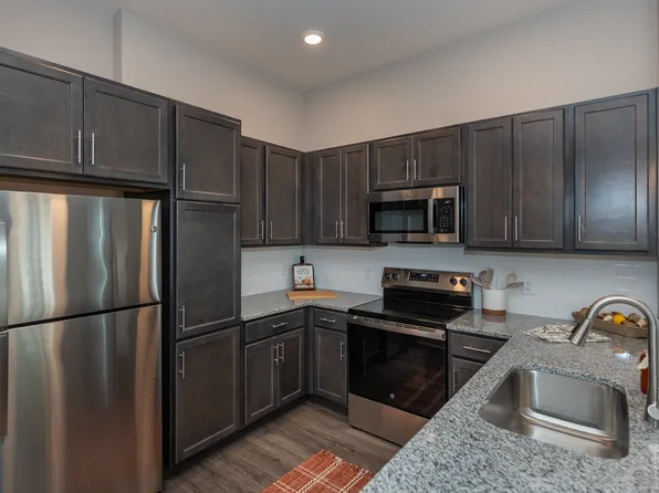 Manor on the Green Apartments