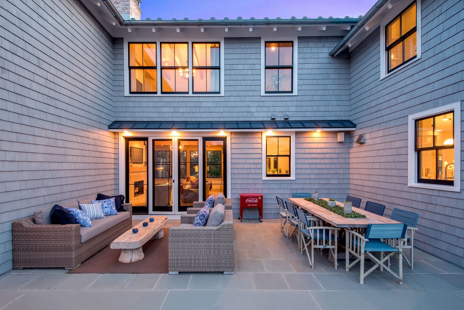  The perfect setting for beautiful entertaining