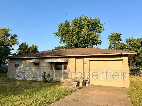 2103 Brazos St, Jonesboro, AR 72401