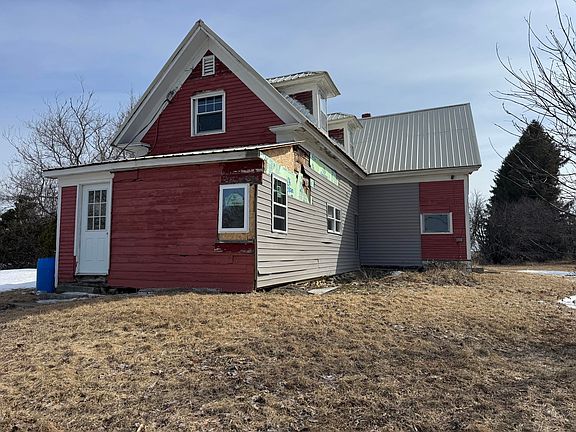 2nd image of 127 Bryant Pond Road