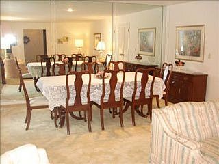 4th image of 333 S Circle Dr