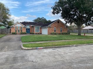 15315 Tadworth Dr, Houston, TX 77062