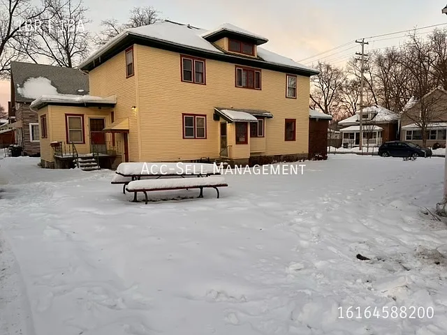 209 Valley Ave NW #4 — Photo 6