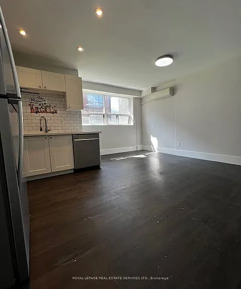2622 Keele St W #B — Photo 5