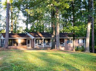 105 Hickory Ave, Fayetteville, GA 30215