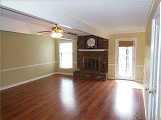 4th image of 8815 Aldershot Dr