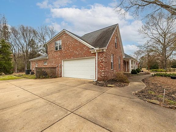5th image of 75 E Edenberg Dr