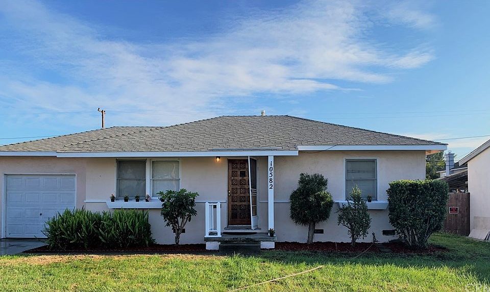 1st image of 10582 Lampson Ave