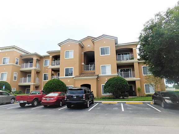 3rd image of 560 Florida Club Blvd APT 311
