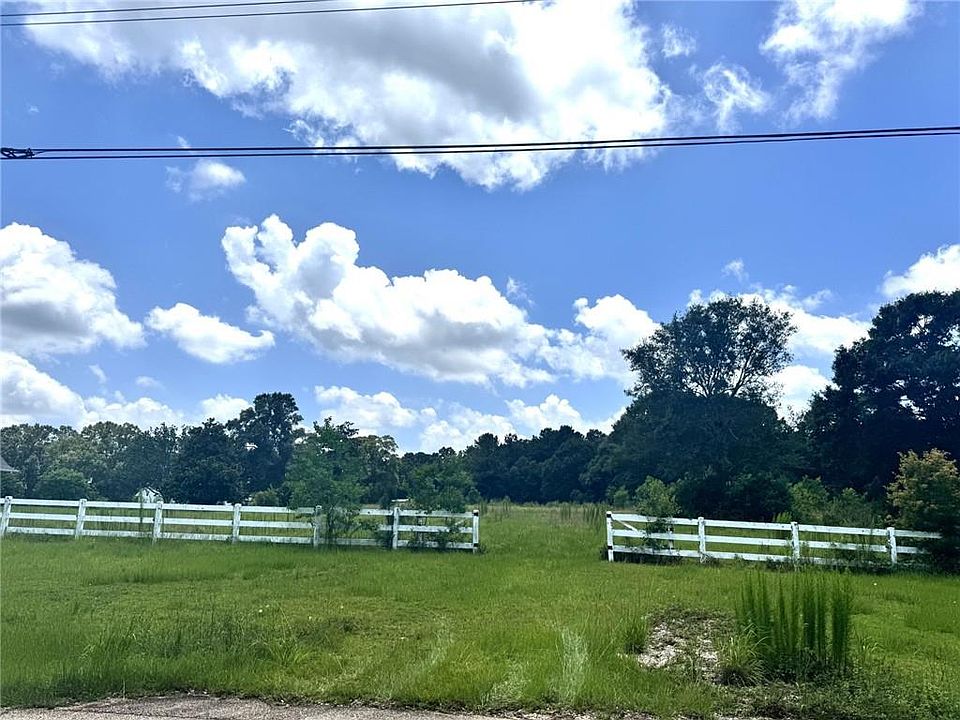 1st image of 113 Fairgrounds Blvd