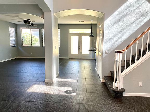 4th image of 133 W Mahogany Pl