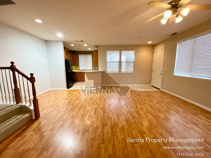 3301 Leiper Loop — Photo 6