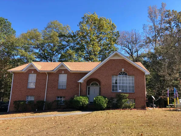 9588 Eastpointe Cir, Birmingham, AL 35217