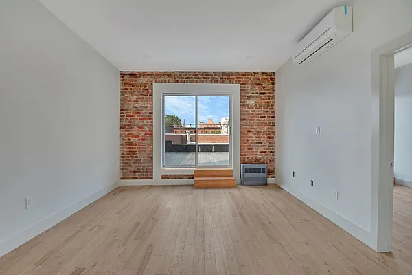 Rented by Corcoran | media 15