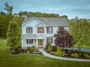 500 Silver Hollow Dr, Baden, PA