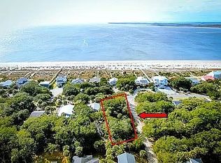 3329 Palmetto Blvd, Edisto Island, SC 29438
