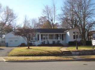 726 E Centennial Ave, Carthage, MO 64836