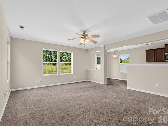 5th image of 12954 Hill Pine Rd
