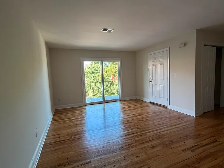 57 Kensington Ave #C — Photo 15