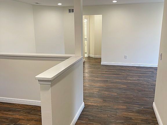 4th image of 22221 Indian Creek Dr #1