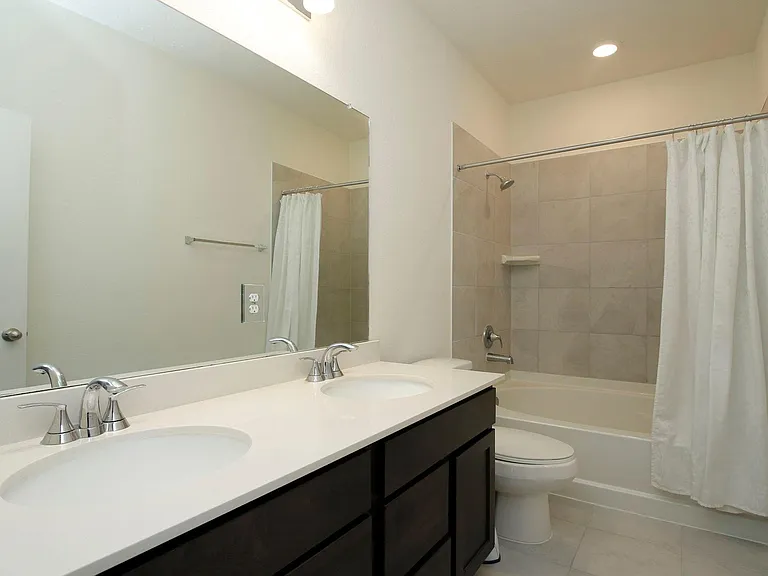 7219 Bakersfield Ct — Photo 25