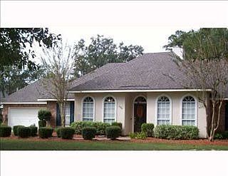 5th image of 104 Westwood Dr