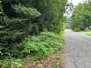 94 Lawrence Ave, Avon, CT 06001